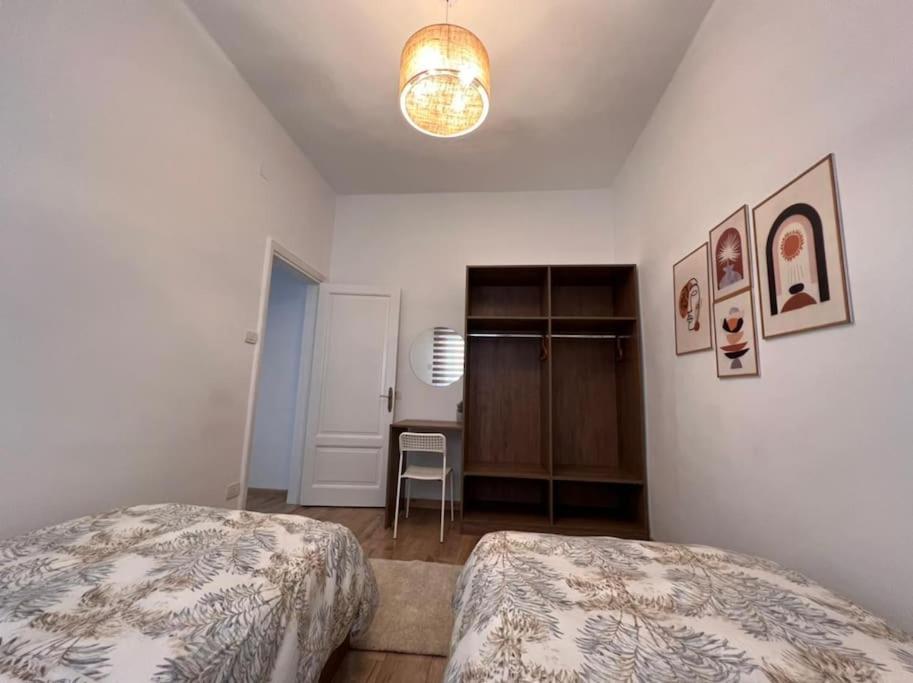 Apartment 2 Bedroom In The Center Of Kairo